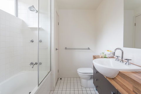 Oxygen Apartments - Accommodation NT 24