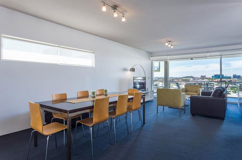 Oxygen Apartments - Accommodation NT 6