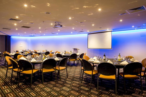 DoubleTree By Hilton Cairns - Accommodation NT 37