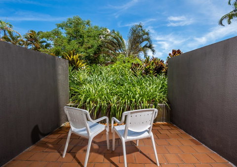 DoubleTree By Hilton Cairns - Accommodation NT 32