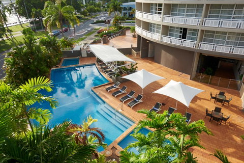 DoubleTree By Hilton Cairns - Accommodation NT 2