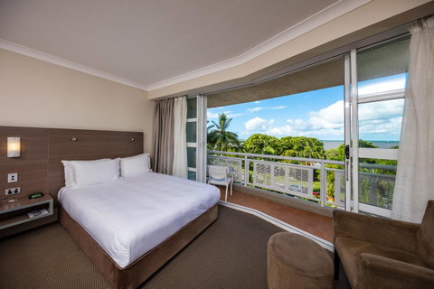 DoubleTree By Hilton Cairns - Accommodation NT 27
