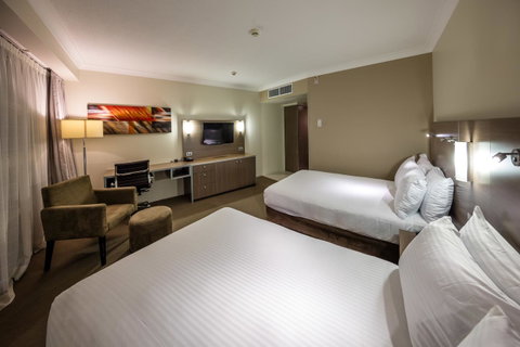DoubleTree By Hilton Cairns - Accommodation NT 13