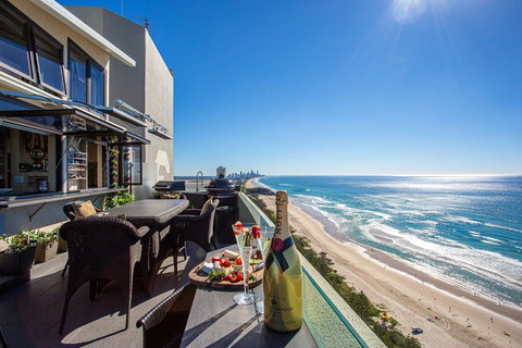 Burleigh Esplanade Apartments - Accommodation NT 10