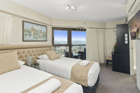 Burleigh Esplanade Apartments - Accommodation NT 34