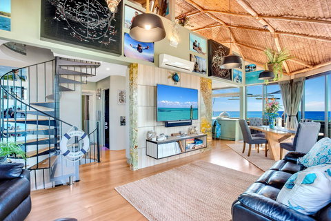 Burleigh Esplanade Apartments - Accommodation NT 5