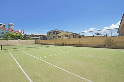 Burleigh Esplanade Apartments - Accommodation NT 15