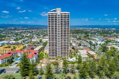 Burleigh Esplanade Apartments - Accommodation NT 13