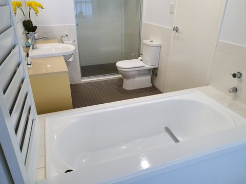 Azure Sea Whitsunday Resort - Accommodation NT 3