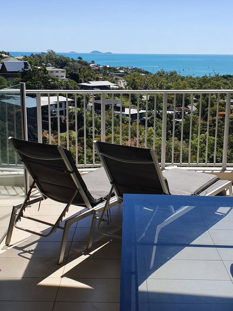 Azure Sea Whitsunday Resort - Accommodation NT 19