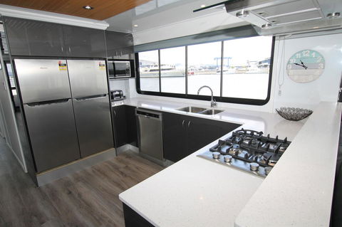 Coomera Houseboats - Accommodation NT 37