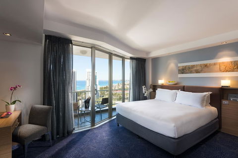 Sofitel Gold Coast Broadbeach - Accommodation NT 3