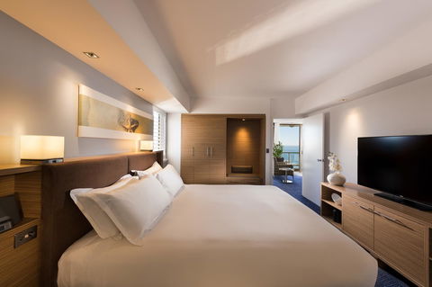 Sofitel Gold Coast Broadbeach - Accommodation NT 5