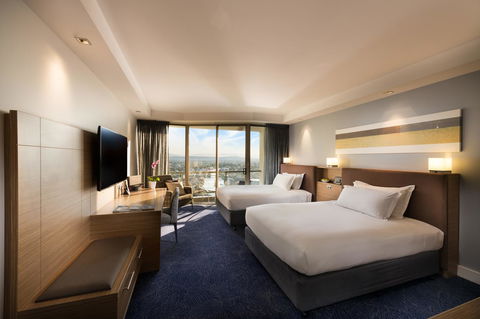 Sofitel Gold Coast Broadbeach - Accommodation NT 6