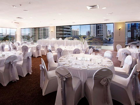 Sofitel Gold Coast Broadbeach - Accommodation NT 36
