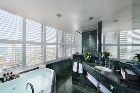 Sofitel Gold Coast Broadbeach - Accommodation NT 24