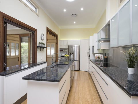 The Guesthouse Maleny - Accommodation NT 27