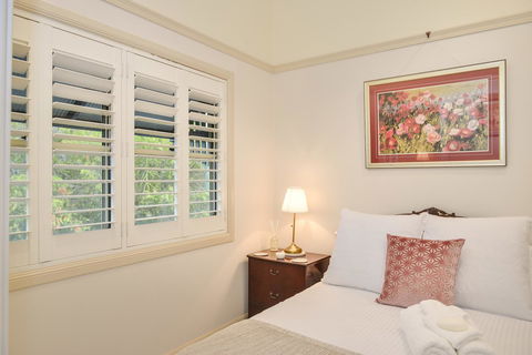 The Guesthouse Maleny - Accommodation NT 18