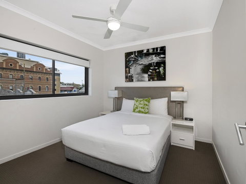 Atrio Apartments - Accommodation NT 5