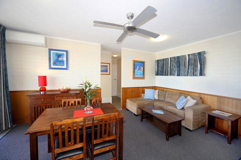 Surf Dance Apartments - NT Tourism 34