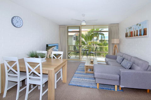 Surf Dance Apartments - NT Tourism 4