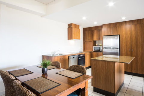 Portside Whitsunday Luxury Holiday Apartments - Accommodation NT 12