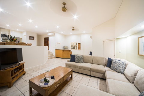 Portside Whitsunday Luxury Holiday Apartments - Accommodation NT 26