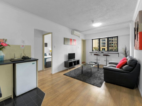 Central Brunswick Apartment Hotel - Accommodation NT 7