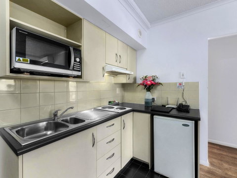 Central Brunswick Apartment Hotel - Accommodation NT 18