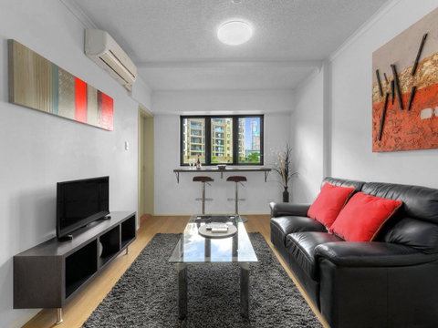Central Brunswick Apartment Hotel - Accommodation NT 13