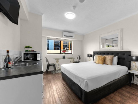 Central Brunswick Apartment Hotel - Accommodation NT 19