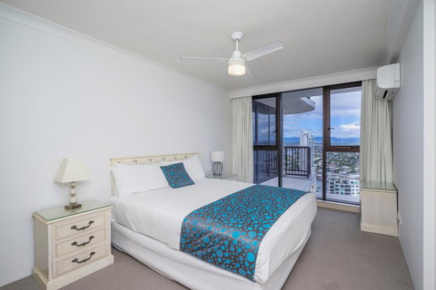 Surfers Aquarius On The Beach - Accommodation NT 39