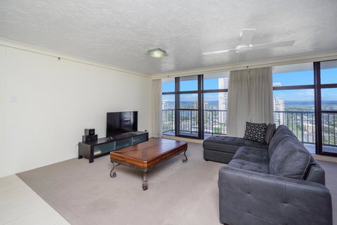 Surfers Aquarius On The Beach - Accommodation NT 42