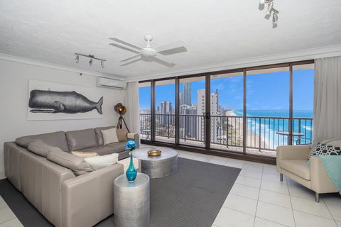 Surfers Aquarius On The Beach - Accommodation NT 24