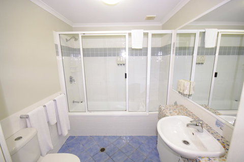 Mackay Resort Motel - Accommodation NT 4