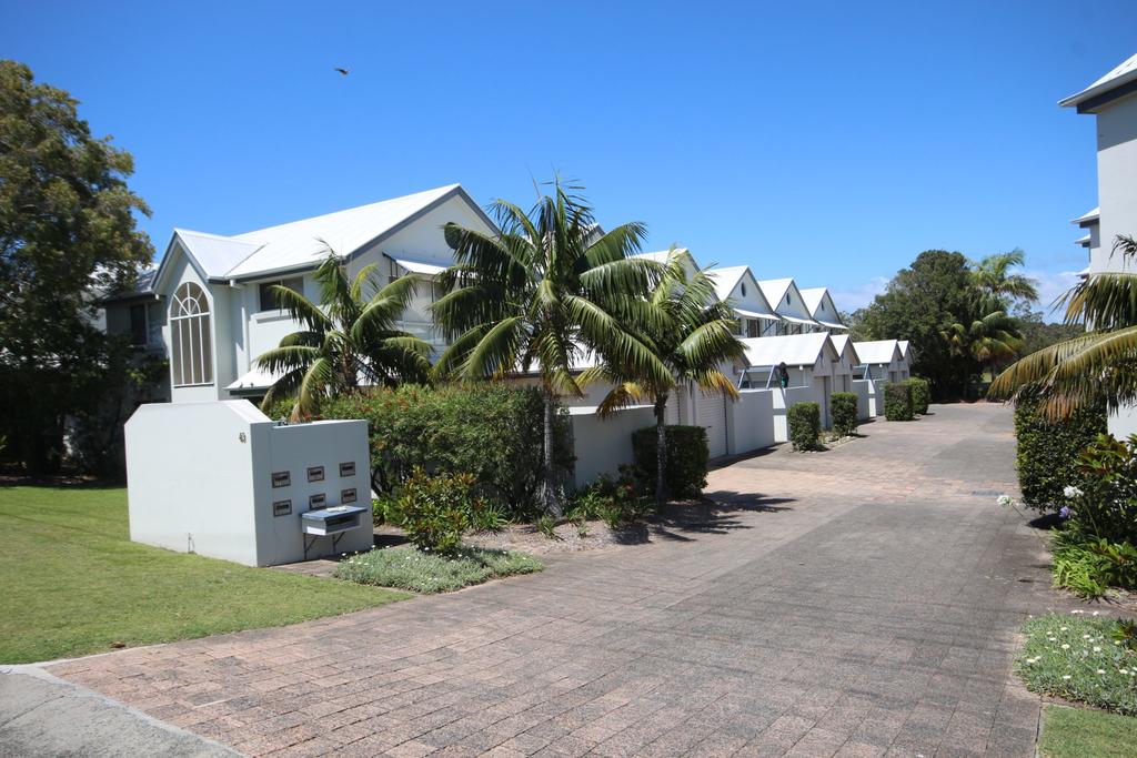  Accommodation NT