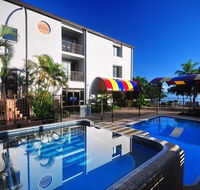 Waters Edge The Strand - NT Tourism