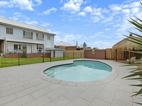 Waterview Beach House - NT Tourism 0