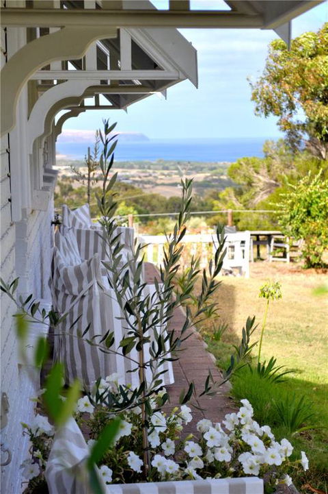 Watson Park - Accommodation NT 3