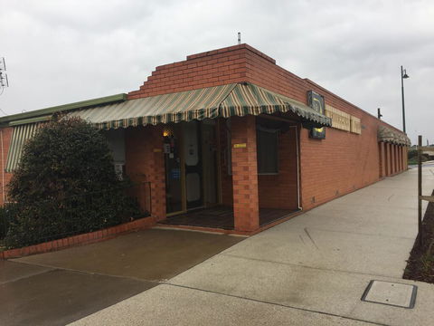 Wedderburn Goldseeker Motel - NT Tourism 1