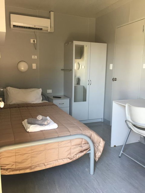 Wellshot Hotel - NT Tourism 1