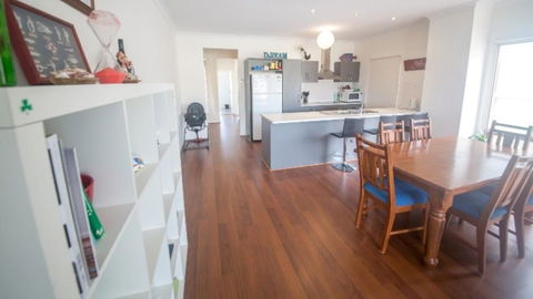 Wenneelys - 26/45 St Andrews Boulevard - NT Tourism 3