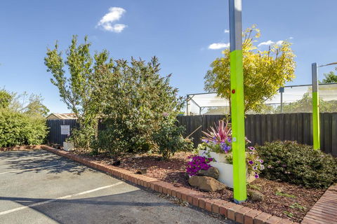 Werribee Motel And Apartments - Accommodation NT 2