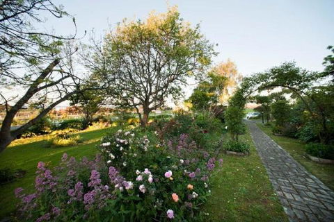 Westella Colonial B&B Accommodation - NT Tourism 2