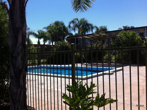 Westland Hotel Motel - Accommodation NT 3