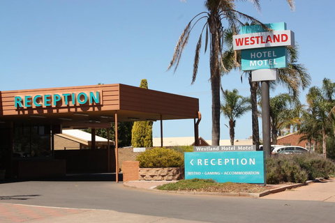 Westland Hotel Motel - Accommodation NT 0