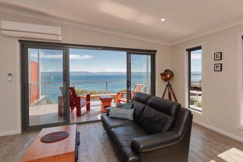 Whale Watcher 2 - Accommodation NT 1