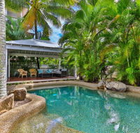 Whitehouse - Palm Cove - NT Tourism