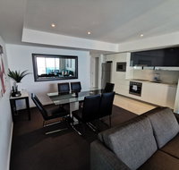 Widest Ocean View and Balcony Luxury Apt - Accommodation NT