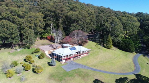 Wild Peace Mountain Lodge - Kangaroo Valley - NT Tourism 0